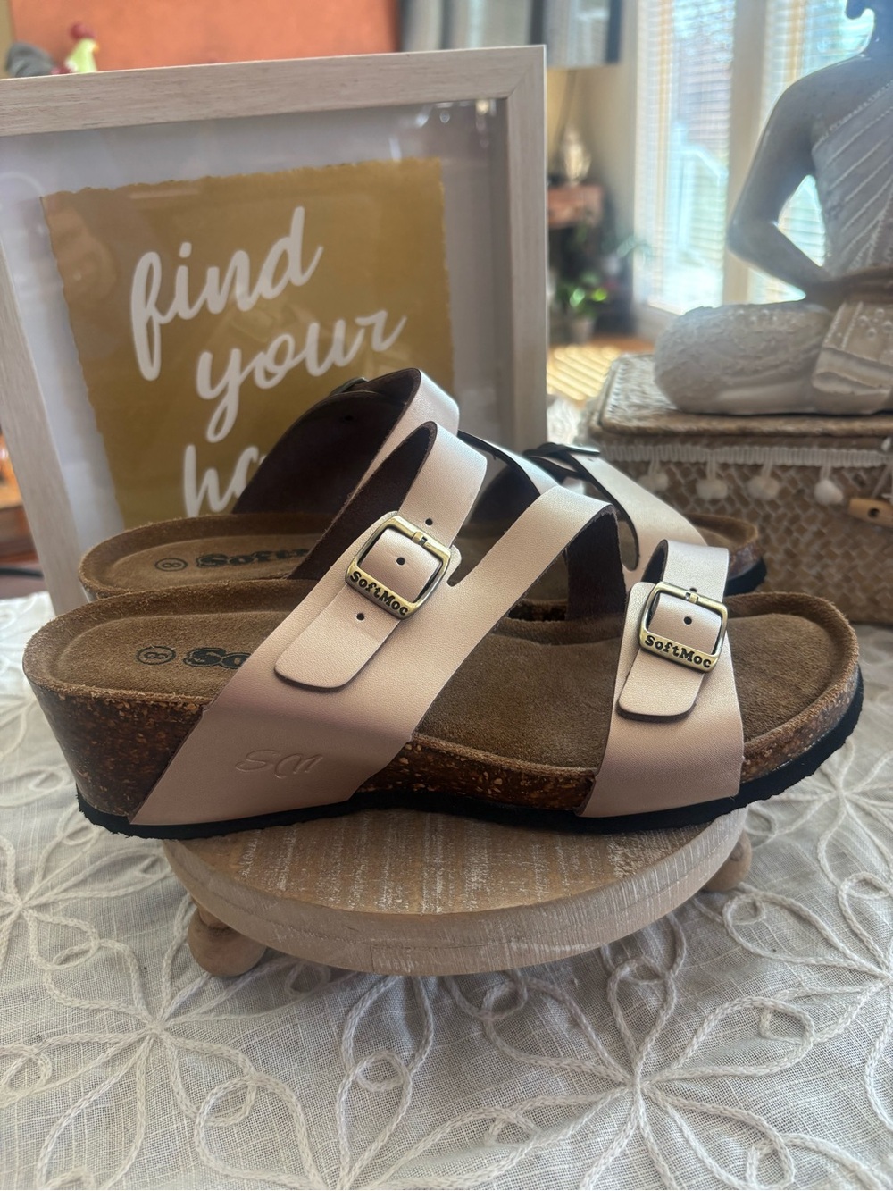 SoftMoc Rose Gold Metallic Cork Wedge Sandals Size 8